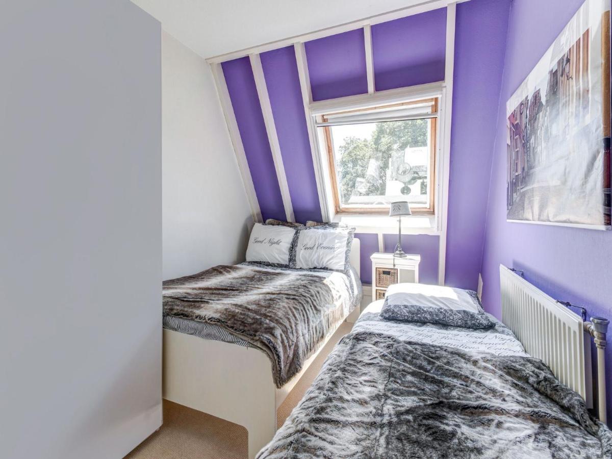 Beautiful Apartment In City Center Леуварден Екстериор снимка