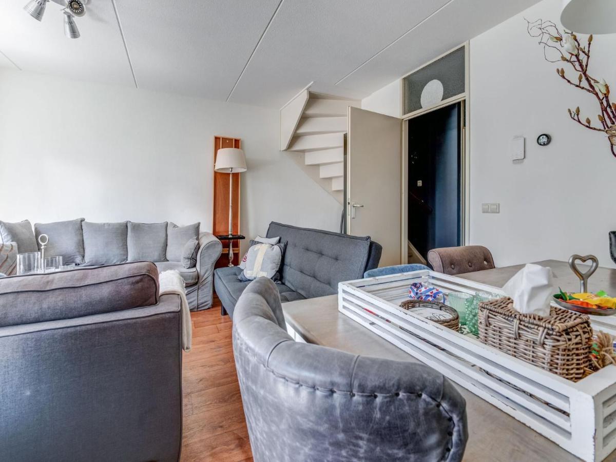 Beautiful Apartment In City Center Леуварден Екстериор снимка